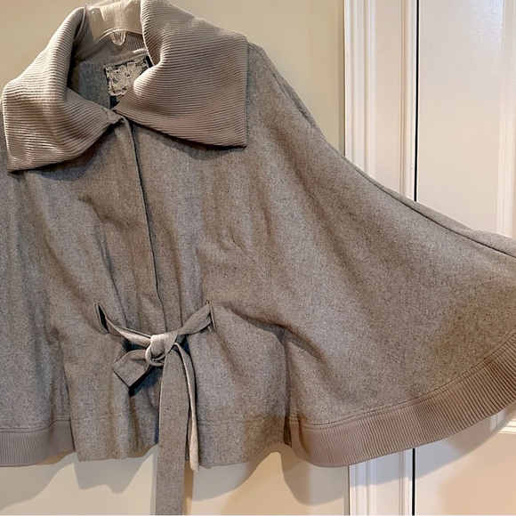 Free People Grey jacket or cape - Picture 8 of 8